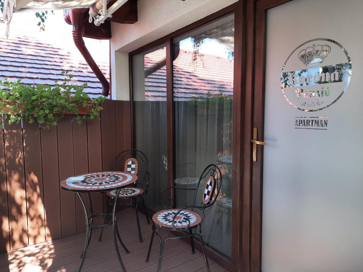 Bed and Breakfast Korona Panzió Odorheiu Secuiesc Exterior foto